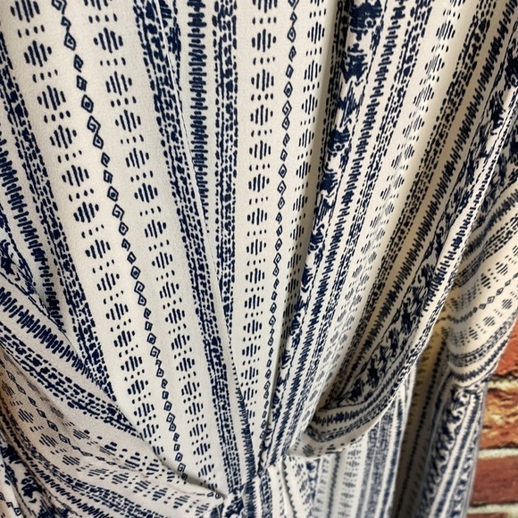 Daniel Rainn White & Navy Halter Maxi Dress Size S - Picture 13 of 13